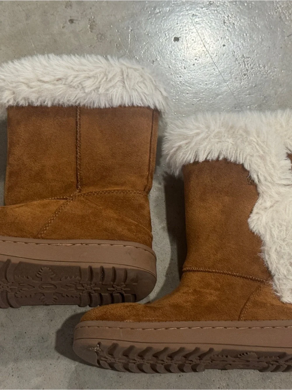 Cozy Faux-Fur Lined Winter Boot - Chestnut